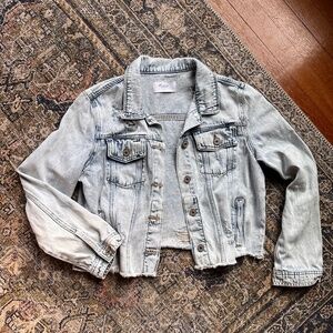 NWOT KanCan Distressed crop denim jacket